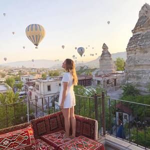 Meet your Posher, Emily